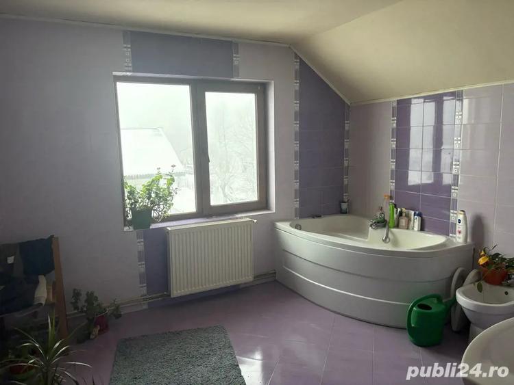 inchiriez 1 camera la casa 9 km de tg jiu - 4