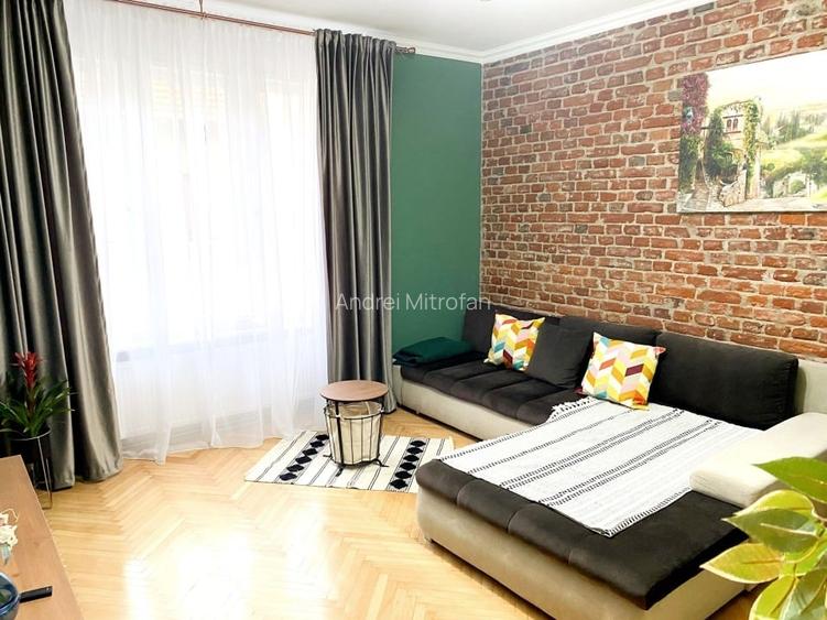 Apartament 2 camere + Garsoniera , 2 unitati , ULTRACENTRAL , zona pietonala