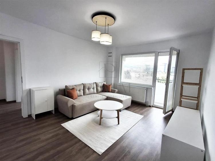 TAKE IONESCU - SPATIOS - 3 camere - centrala proprie - LIFT - RENOVAT - 2