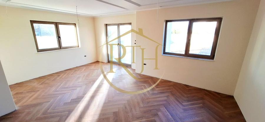 Oferim spre vanzare casa-duplex cu 4 camere si 3 bai situata in Giroc - 4