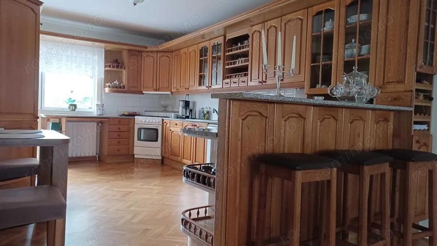 BRASADAS vinde casa in zona Careiului. - 7