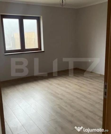 Casa de vanzare, 102 mp utili , zona Lazuri - 3