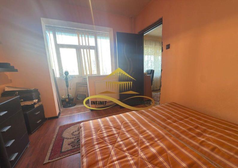 Apartament cu 3 camere de vanzare Bacau - 11