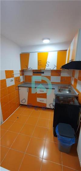 Garsoniera de vanzare, Centrul Civic, Brasov. - 2