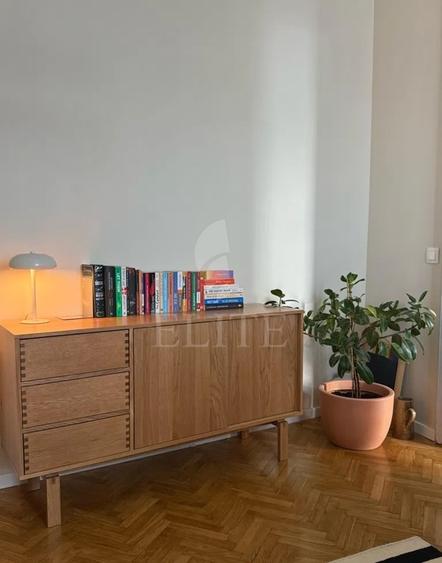 Apartament 3 camere în zona STRAZII HOREA - 4