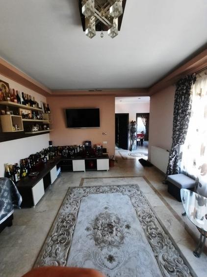 Vand casa cocheta Nacodari . - 1