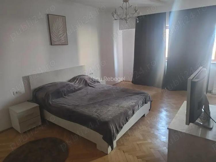 Apartament 3 camere Parc Mircea cel Batran Ramnicu Valcea Apartament 3 camere Parc Mircea cel Batran Ramnicu Valcea