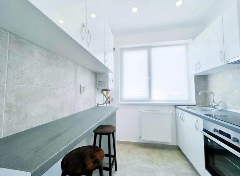 Garsoniera de inchiriat Militari Residence - 5