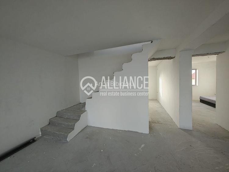 Valu lui Traian ( cod 02) - casa 4 camere zona F