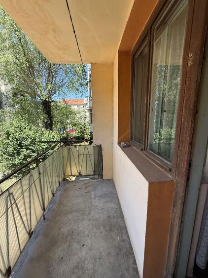 Apartament 3 camere de vanzare Central, Str. Republicii, Targu-Jiu - 1