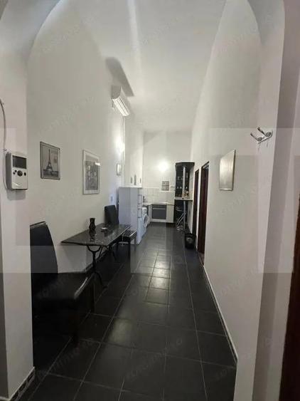 Apartament 3 camere, 75 mp, zona Ultracentrala - 2