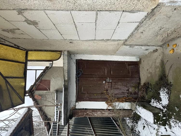 Casa spa?ioasa in Gura Vaii la doar 10 km de Dr. Tr. Severin - 4