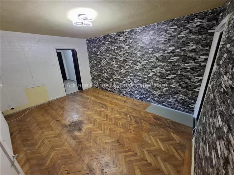 Favorit-Gh Lazar, 3 camere, parter cu centrala proprie Favorit-Gh Lazar, 3 camere, parter cu centrala proprie