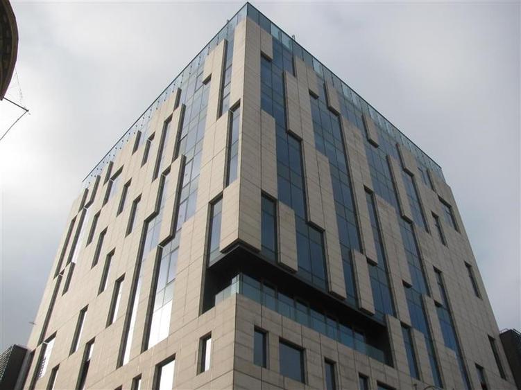 Birouri de inchiriat in Victoria Center de la 236 mp - 2