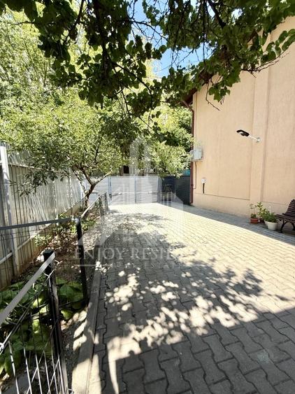 VEZI VIDEO! Apartament 3 camere | SUPER POZITIE | 5 min Aparatorii Patriei - 17