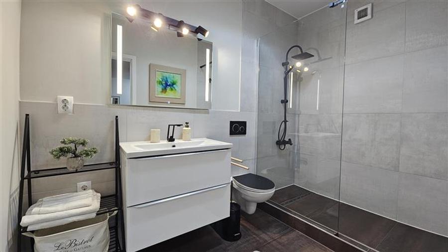 Apartament MODERN 60mp,balcon,parcare, LIDL Frunzisului - Azoria - 7