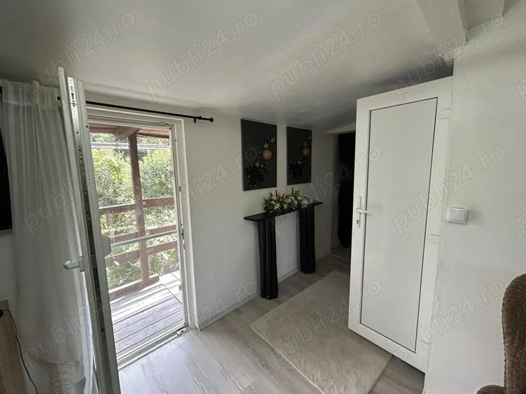 Vand vila la 3 insule P+1,ST.850 MP,la cheie complet mobilat,utilat - 4