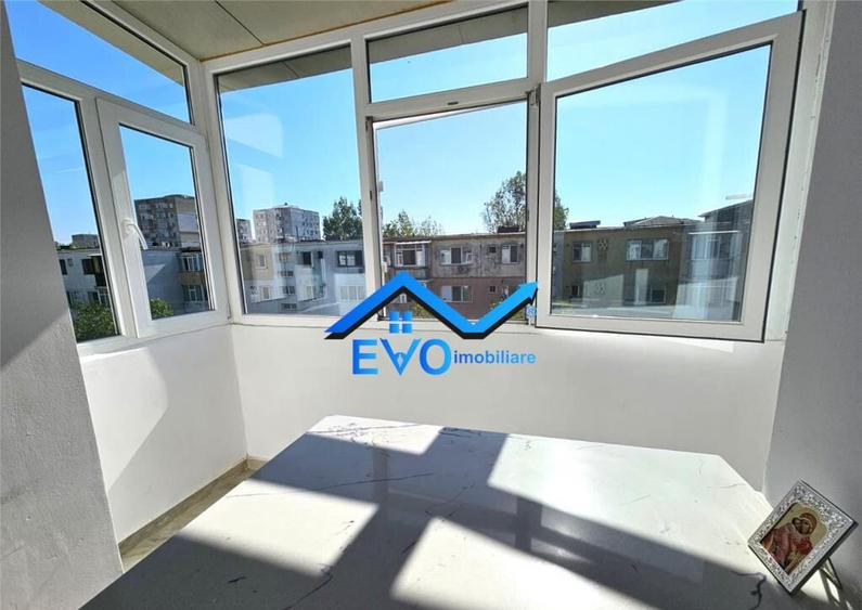 Apartament 2 camere, renovat, Alexandru cel Bun, zona Miron - 2