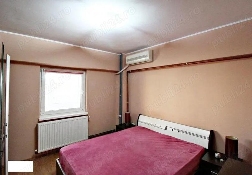 Persoana fizica vand apartament 3 camere spital, etaj 3 6 - 6