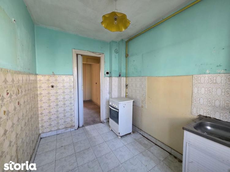 Apartament 3 camere de vanzare Deva, zona Piata (Str. I.L. Caragiale) - 1