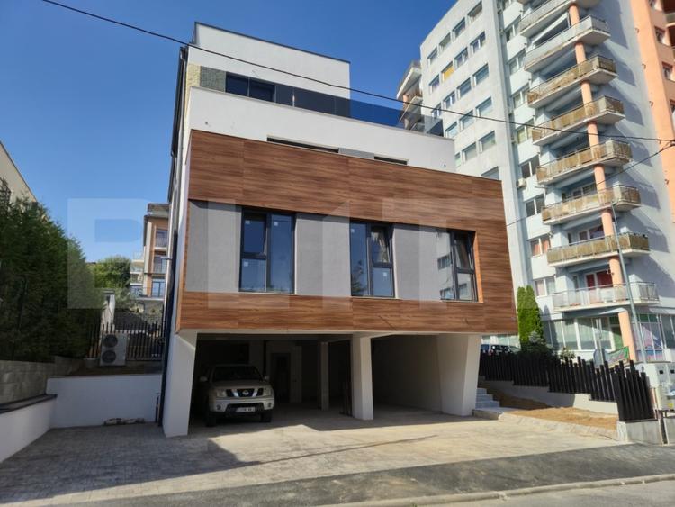 Investitie - Casa tip duplex, spatiu comercial si garaj - Andrei Muresanu - 1