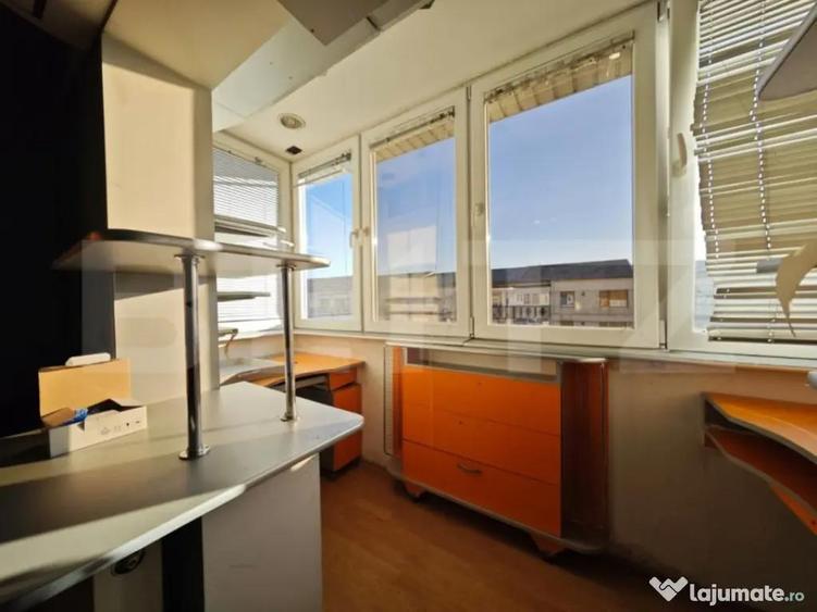 Apartament de vanzare, cu 3 camere, 70 mp, zona Iosia-Nord - 1