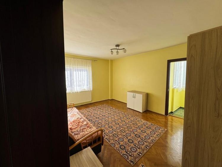 Apartament 2 camere ( Orientare Sud-Est )-Racadau - 1