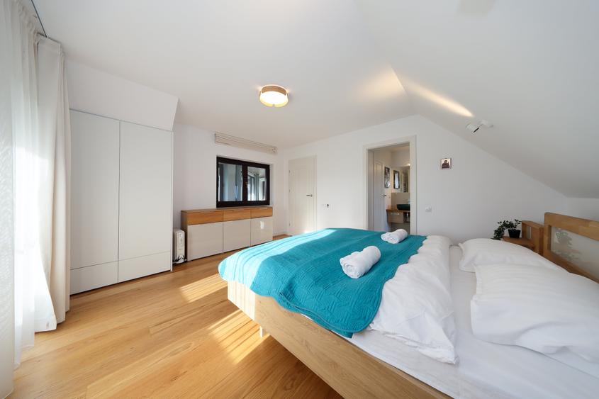 Vila individuala 5 camere cu Garaj | Ghimbav Cristian | Comision 0 - 18