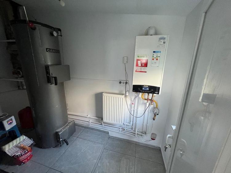 Proprietar - Casa utilata si mobilata cu etaj ,orientata spre soare (Sud) - Popricani - 7