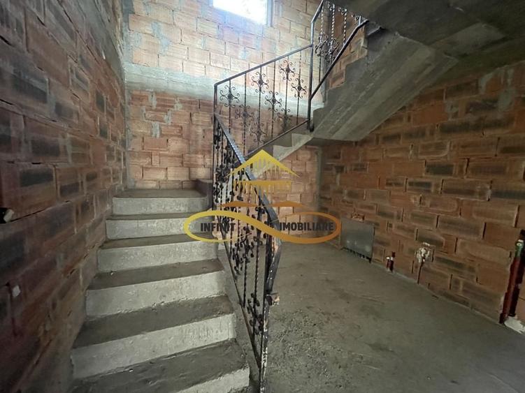 Casa de vanzare in Bacau Negri cu teren de 1000 mp - 2