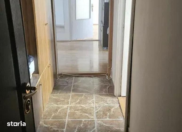 Apartament cu 3 camere în Calea Romanului