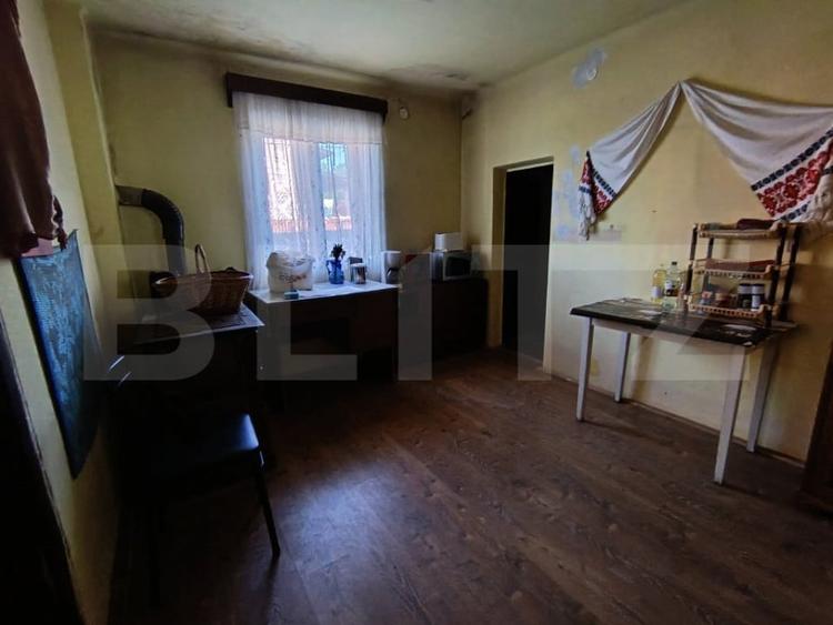 Casa cu 2 camere, 250 mp, zona sud-est - 10