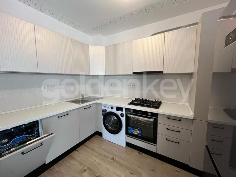 Apartament cu 3 camere semidecomandat, mobilat în Barbu Văcărescu
