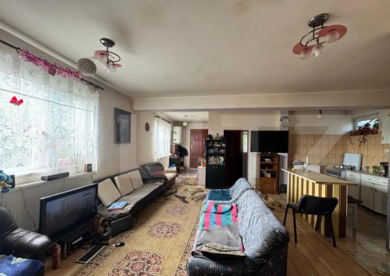 Casa de vanzare, cu 4 camere, 180 mp, in Simeria - 3