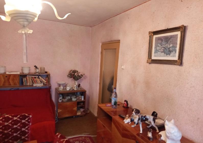 Proprietar garsoniera in Baile Govora ultracentral - 2