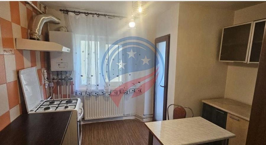 CHIRIE APARTAMENT 3 CAMERE 1 MAI - 7