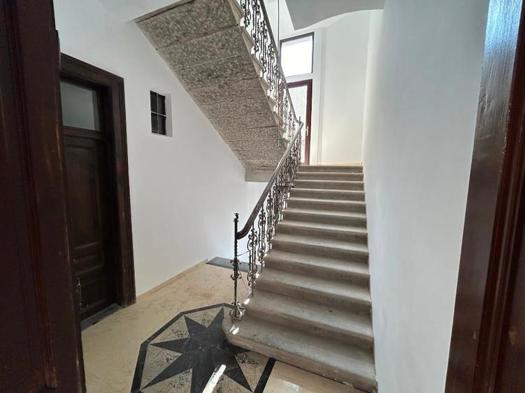 ULTRACENTRAL ZONA 0 • Casă D+P+E+M • 560 mp utili •8 camere• Direct Proprietar! - 7