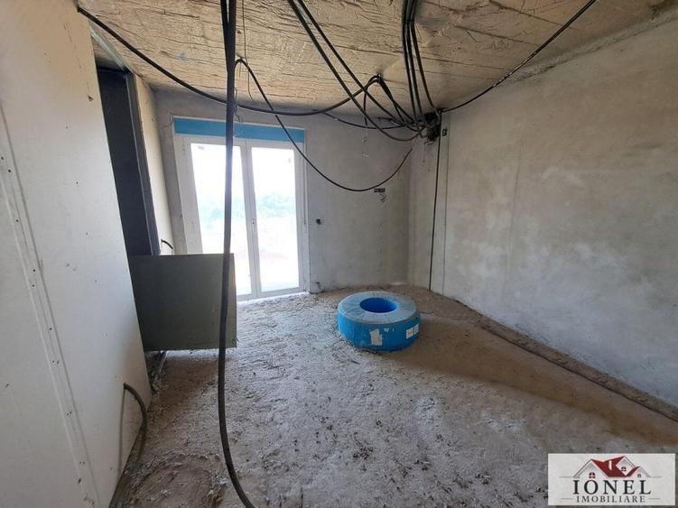 Vanzare casa semifinisata in Teius - 5