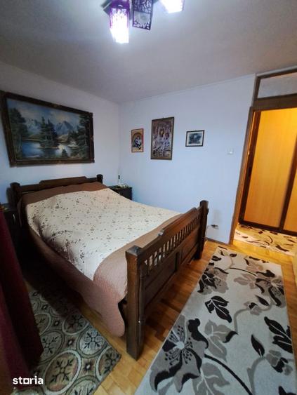 Apartament cu 3 camere decomandat în Gării