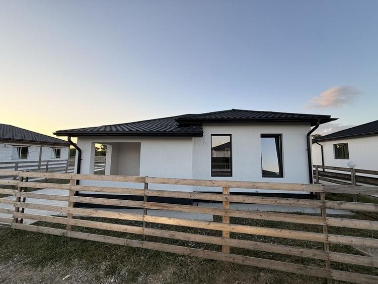 Casa de vanzare - 1