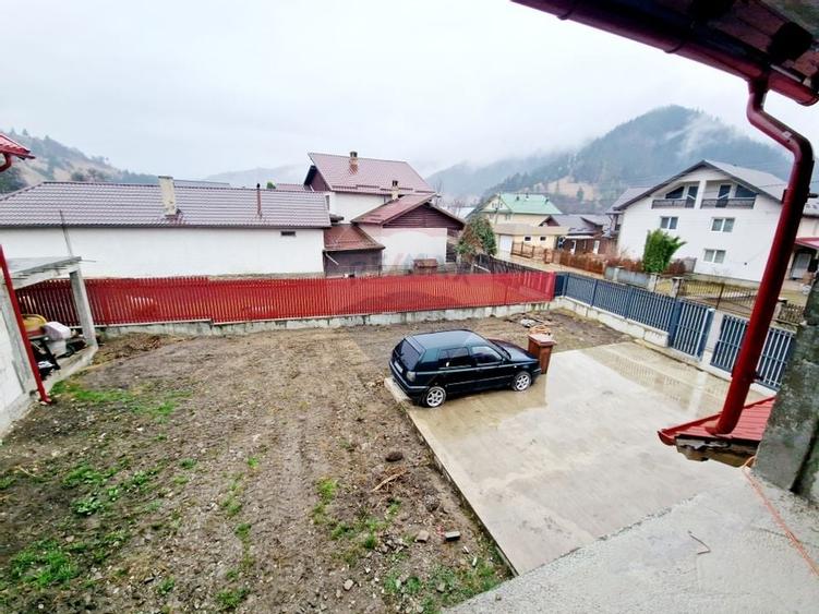 Casă / Vilă la munte - 37