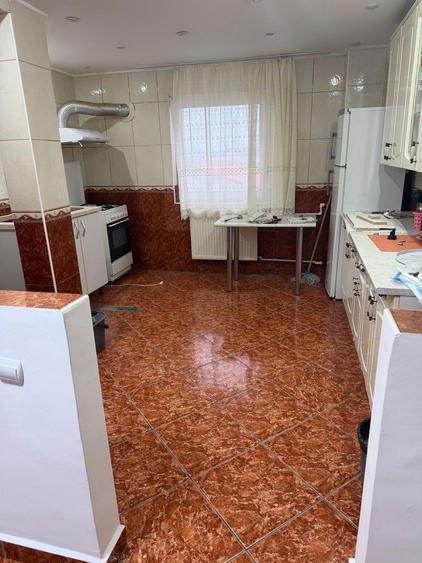 Apartament 4 camere, spatios, mobilat si utilat, zona Mall Veranda - 7