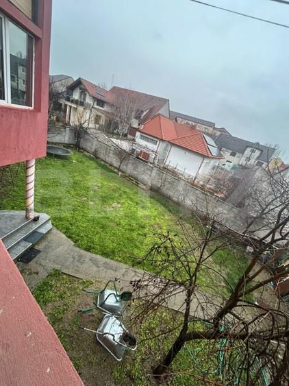 Casă individuală cu 6 camere cu Canalizare în Complex Studențesc