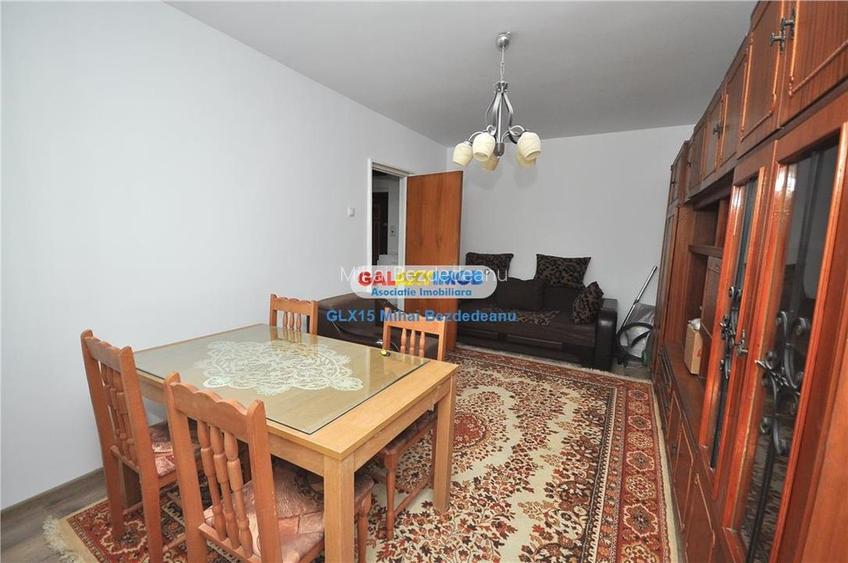 Inchiriere apartament 3 camere in zona Titan - Parcul IOR Fizicienilor Inchiriere apartament 3 camere in zona Titan - Parcul IOR Fizicienilor
