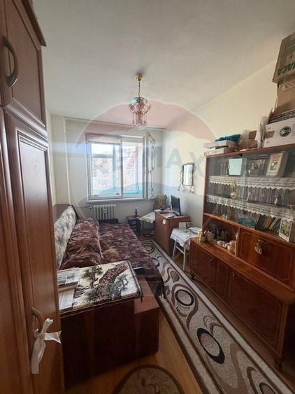 3 decomandate, 2/4, 3 balcoane, comision zero - 9