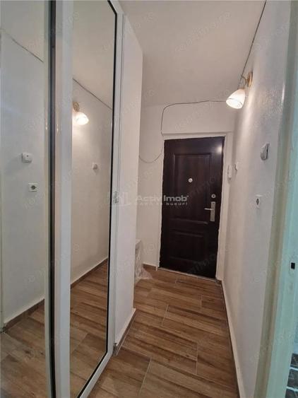 Garsoniera , renovata, etaj 3 - Brazda - Casa de Sanatate - 4