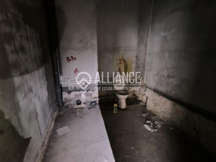 POLICLINICA CU PLATA(cod03) - Spatiu comercial luminos si inalt ! - 13