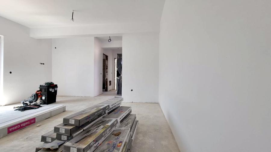 Apartament in Vila P+1 cu Patru unitati - Curte  proprie 60 Mp - 3