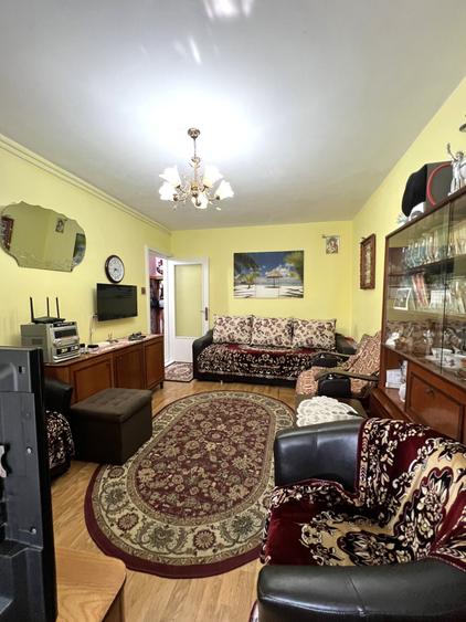 Apartament luminos 2 camere, decomandat, etaj 4 din 4, Micro 17 - 2