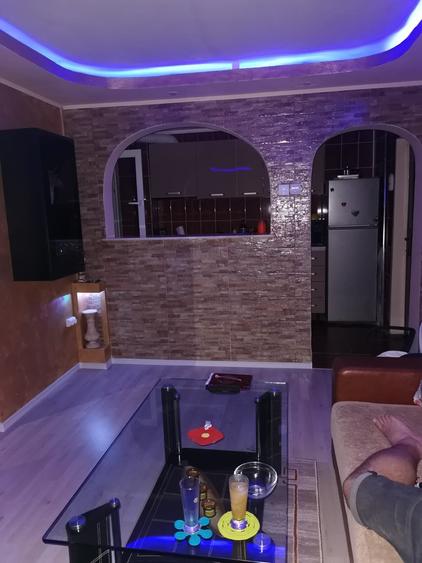 Închiriez apartament Tomis nord - 10